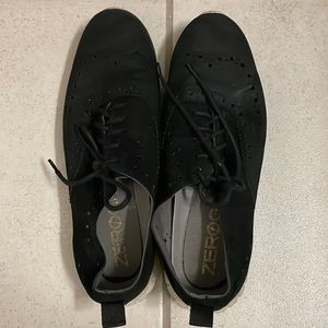 Cole haan wingtip suede sneaker zero grand